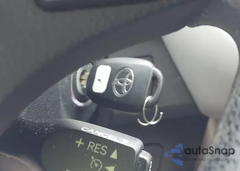 2014 Toyota Rav4 Xle from USA, damaged, VIN JTMWFREV6ED033991